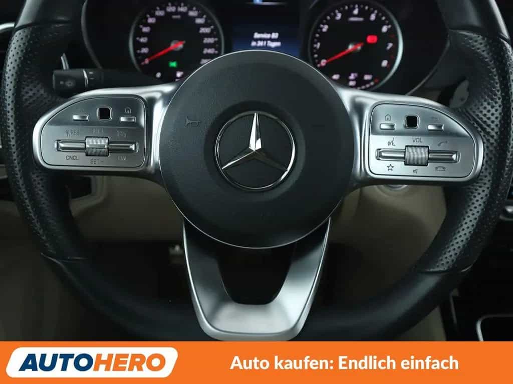 Mercedes-Benz C 180 AMG Line *NAVI*LED*TEMPO*CAM* 11/2019-photo-18