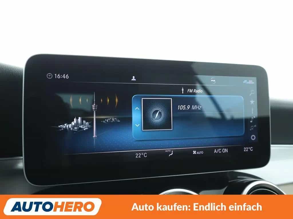 Mercedes-Benz C 180 AMG Line *NAVI*LED*TEMPO*CAM* 11/2019-photo-20