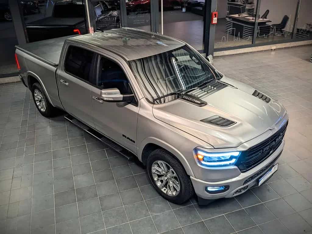 Dodge RAM 1500 Laramie HEMI 5.7 LPG-Gas E-TORQUE  4x4 07/2022-photo-4