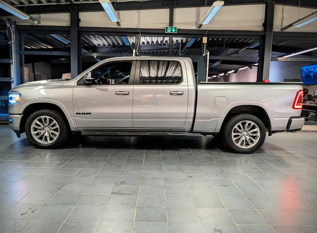 Dodge RAM 1500 Laramie HEMI 5.7 LPG-Gas E-TORQUE  4x4 07/2022-photo-7