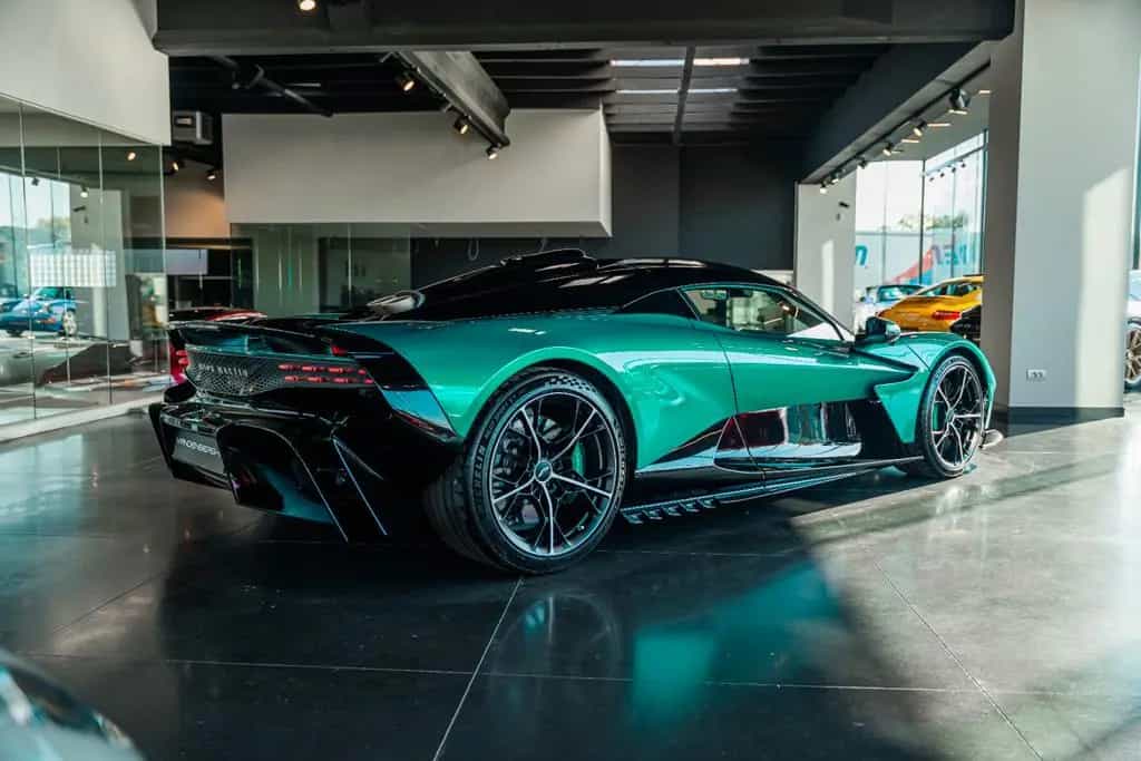Aston Martin Hypercar 999 MADE/NETTO €925 000 04/2026-photo-4