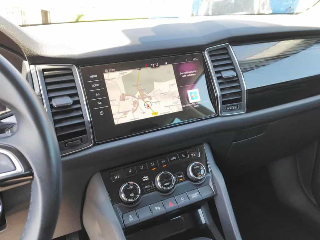 Skoda Kodiaq Drive 125 4x4 *AHK*KAM*LED*4xSH* 06/2020-photo-19