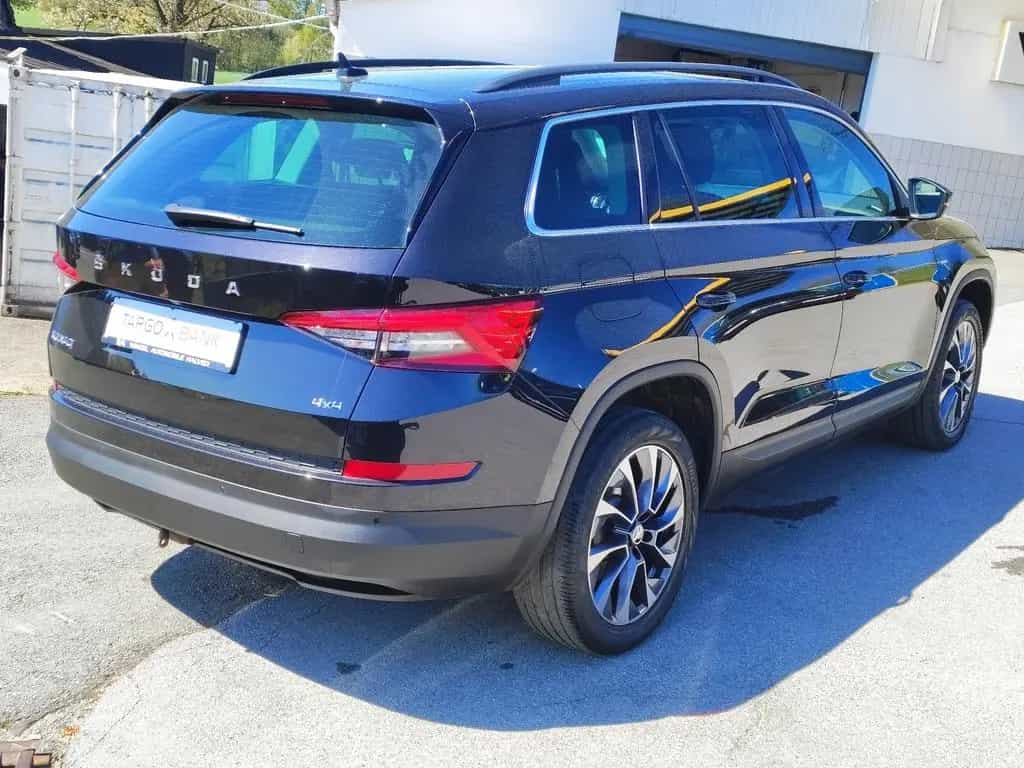 Skoda Kodiaq Drive 125 4x4 *AHK*KAM*LED*4xSH* 06/2020-photo-6
