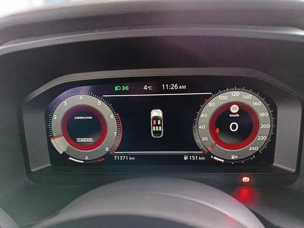 Nissan N-Connecta 1.3 140 MT 2WD 03/2023-photo-19