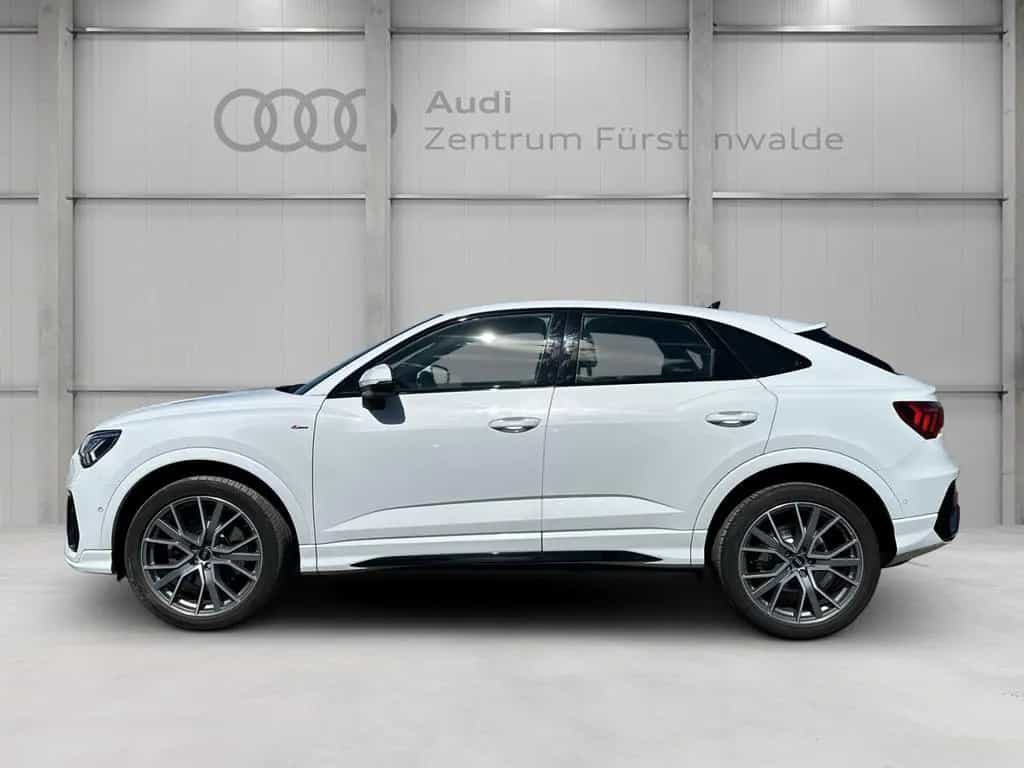 Audi Q3 Sportback 40 TFSI quattro S line Navi Digital 06/2021-photo-1