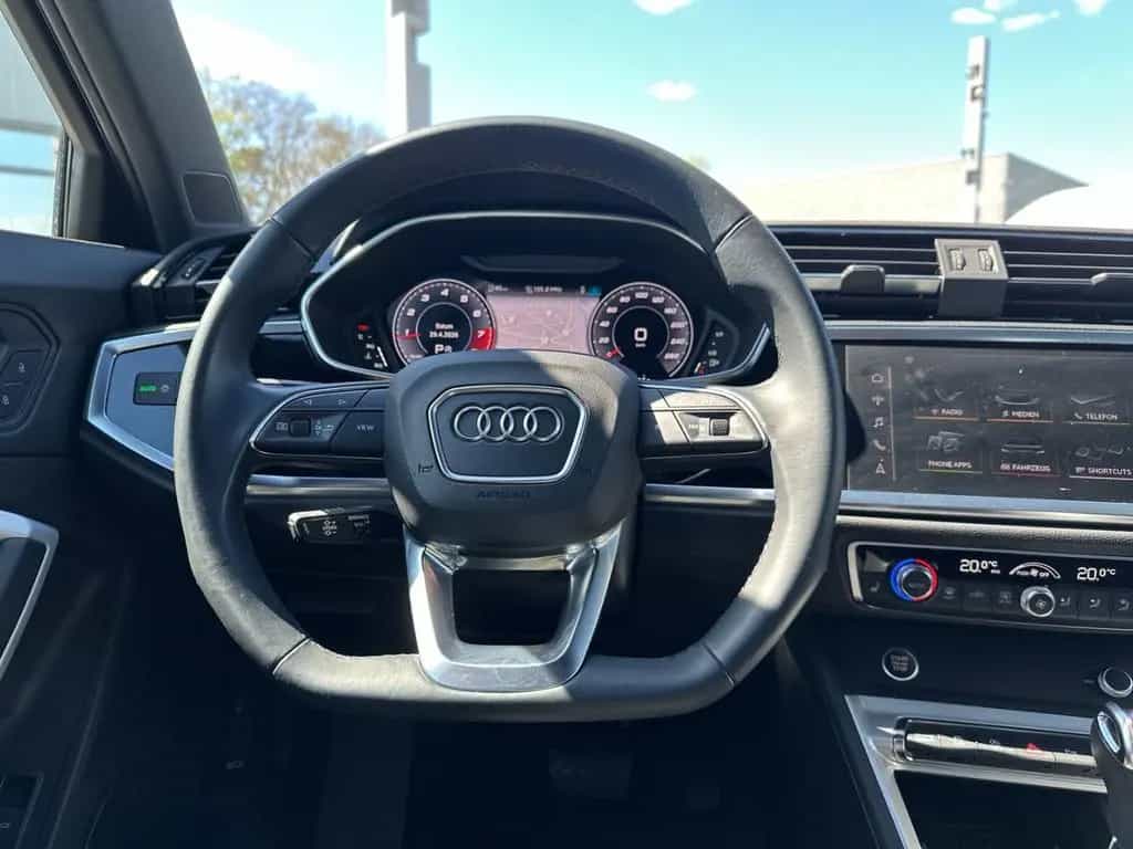 Audi Q3 Sportback 40 TFSI quattro S line Navi Digital 06/2021-photo-8