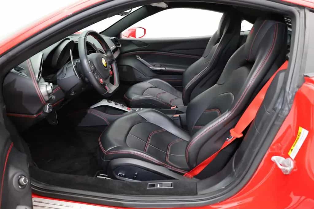 Ferrari 488 GTB - FERRARI HAMBURG 10/2015-photo-12