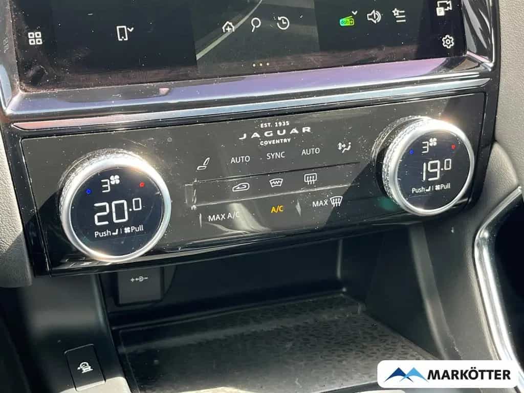 Jaguar E-Pace D200 R-Dynamic AWD SE ACC/AHK/360°/Pano 12/2021-photo-32