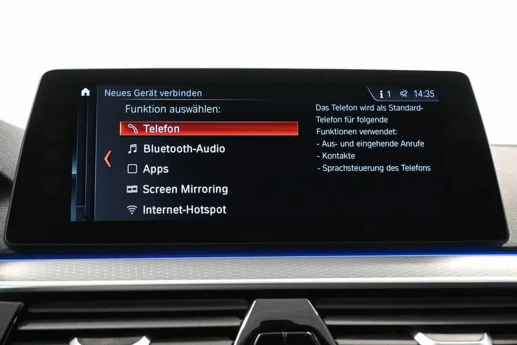 BMW 5 Series 540 d xDrive M Sport *RFK*HUD*AHK*KEYLESS* 09/2017-photo-35
