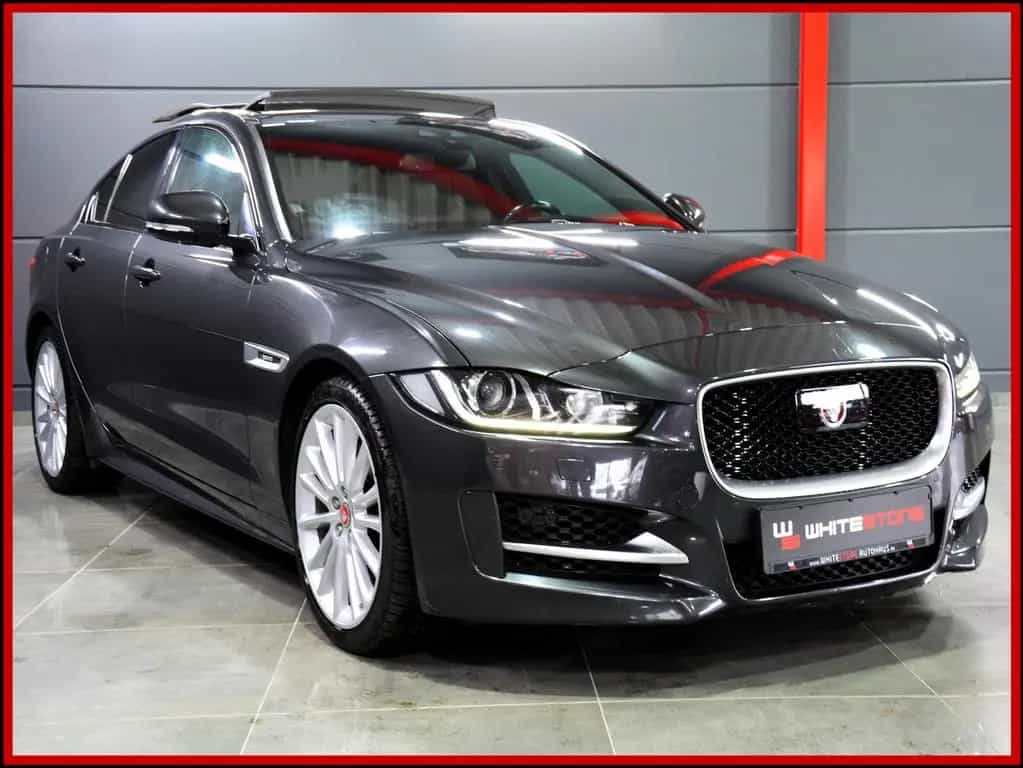 Jaguar XE 2.0d R-Sport Aut Panorama Leder R.Cam 03/2016-photo-3