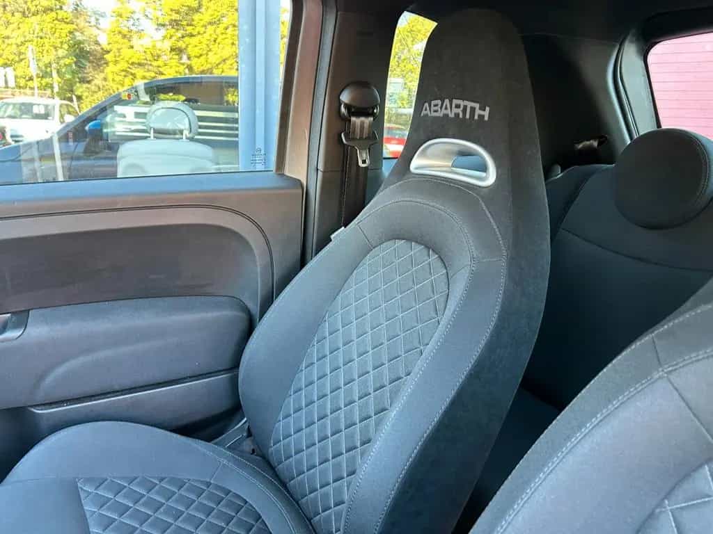 Abarth 500 F595 1.4 Urban-Paket Sportauspuff  Schale 02/2022-photo-28