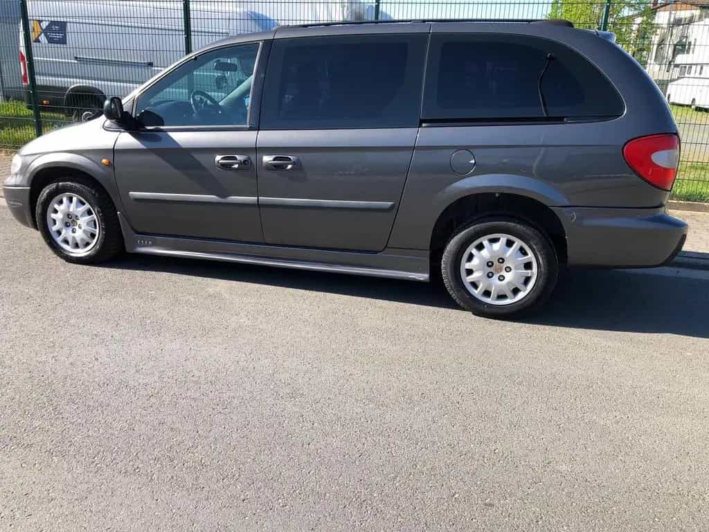 Chrysler Grand Voyager Behindertenger FR. ... 07/2007-photo-2