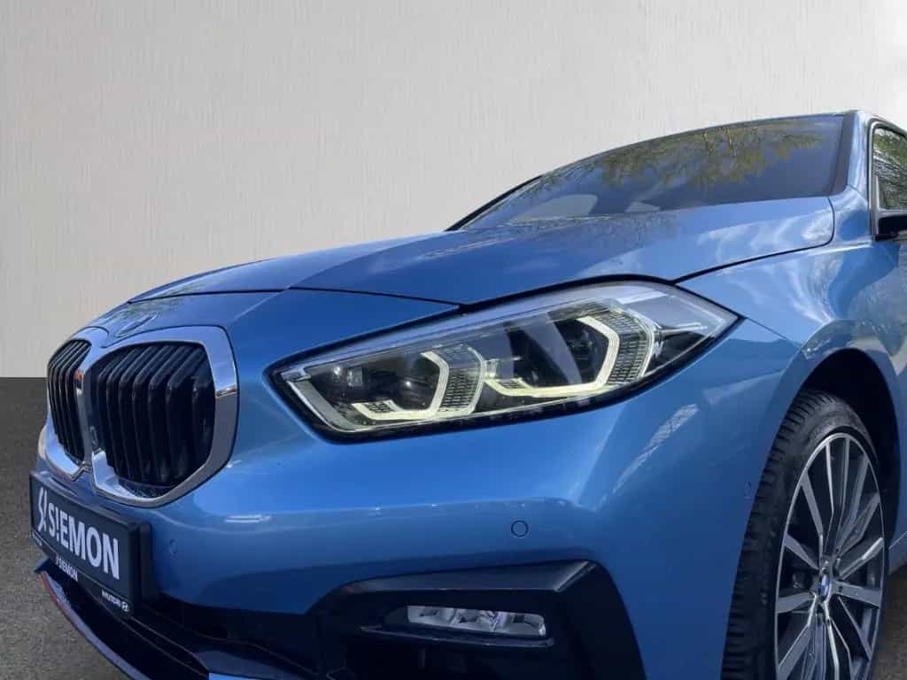 BMW 118 d Sport Line Navi LED H&K HUD Schiebedach Me 07/2019-photo-12