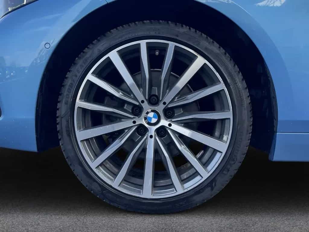 BMW 118 d Sport Line Navi LED H&K HUD Schiebedach Me 07/2019-photo-13