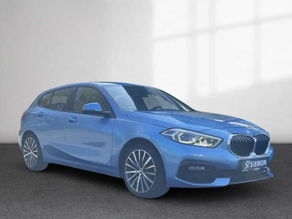 BMW 118 d Sport Line Navi LED H&K HUD Schiebedach Me 07/2019-photo-6