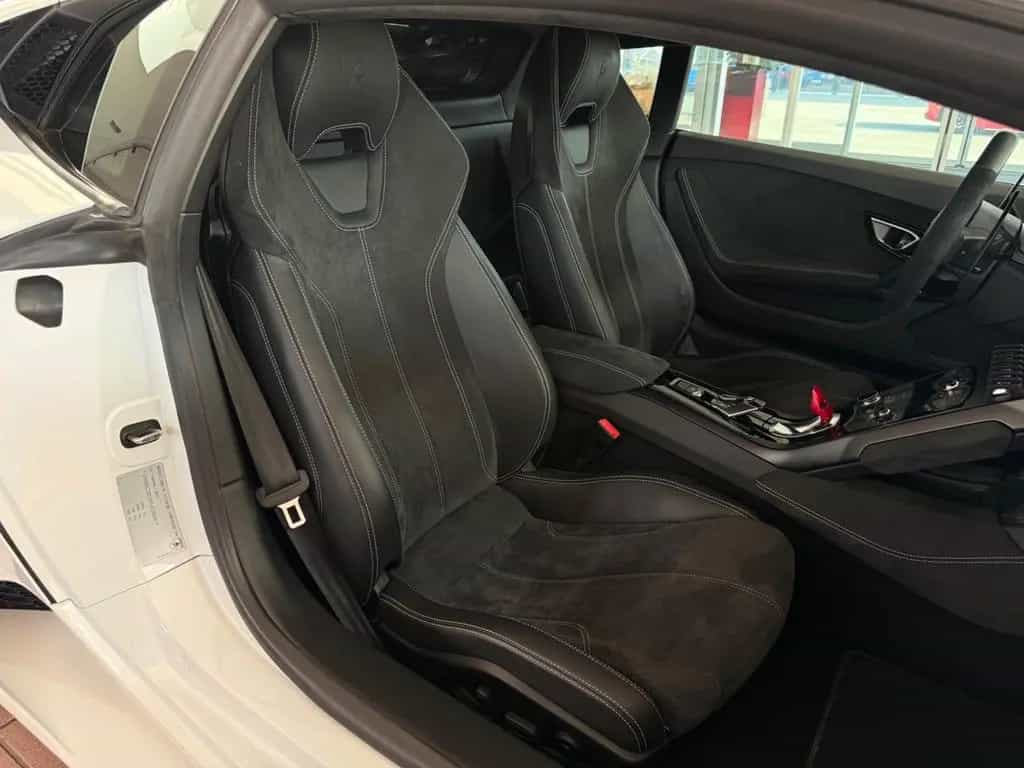 Lamborghini Huracán LP610-4 05/2016-photo-18