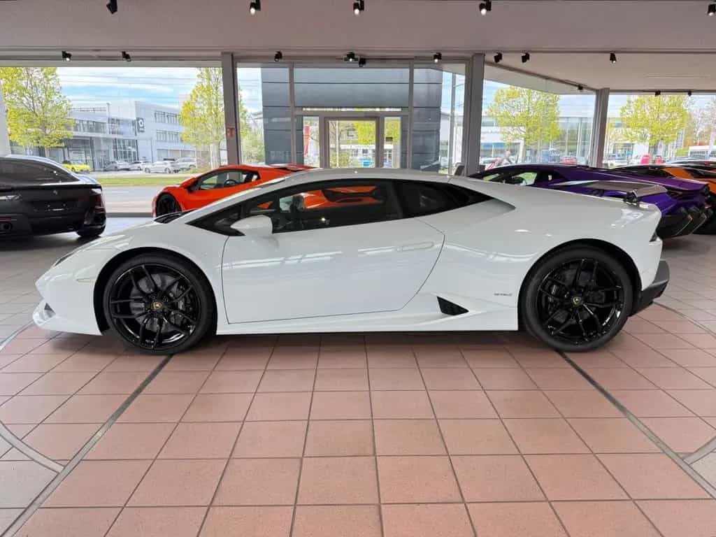 Lamborghini Huracán LP610-4 05/2016-photo-5