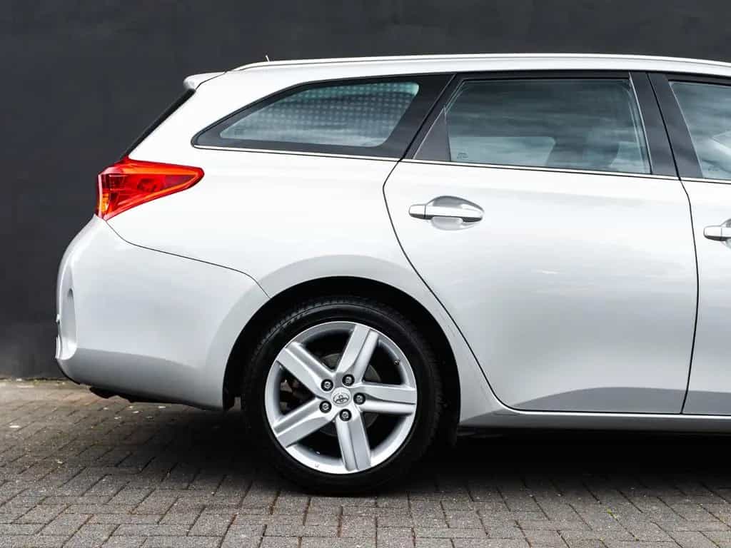 Toyota Auris 1.6 VALVEMATIC MULTIDRIVE S TOURING SPORTS 01/2015-photo-12