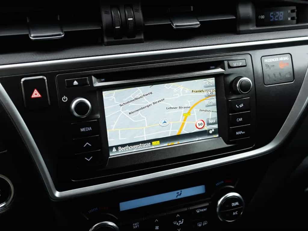 Toyota Auris 1.6 VALVEMATIC MULTIDRIVE S TOURING SPORTS 01/2015-photo-31