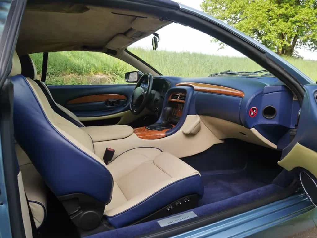 Aston Martin DB7 Vantage Volante V12 // 35900km! 08/2001-photo-22