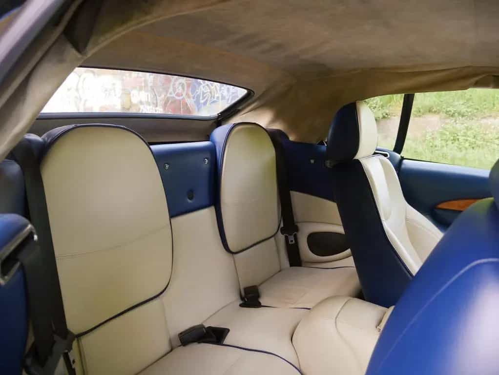 Aston Martin DB7 Vantage Volante V12 // 35900km! 08/2001-photo-27