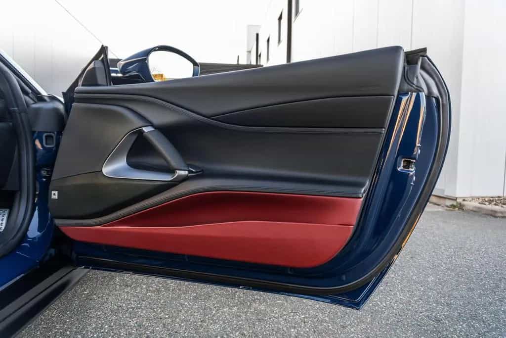 Ferrari 812 GTS - 1 of 1 Blu Askolin - Tailor Made - Duf 08/2023-photo-17
