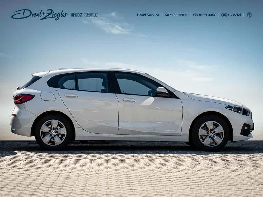 BMW 1 Series 118i Advantage LED SHZ PDC Klimaauto2Z Lordosen 04/2020-photo-1