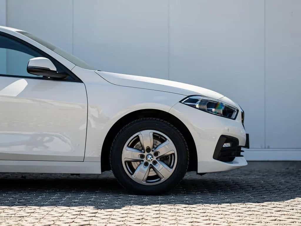 BMW 1 Series 118i Advantage LED SHZ PDC Klimaauto2Z Lordosen 04/2020-photo-6