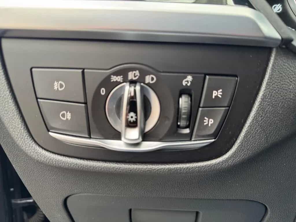 BMW X3 20 ix xLine HUD Navi Leder Digitales Cockpit 12/2019-photo-37
