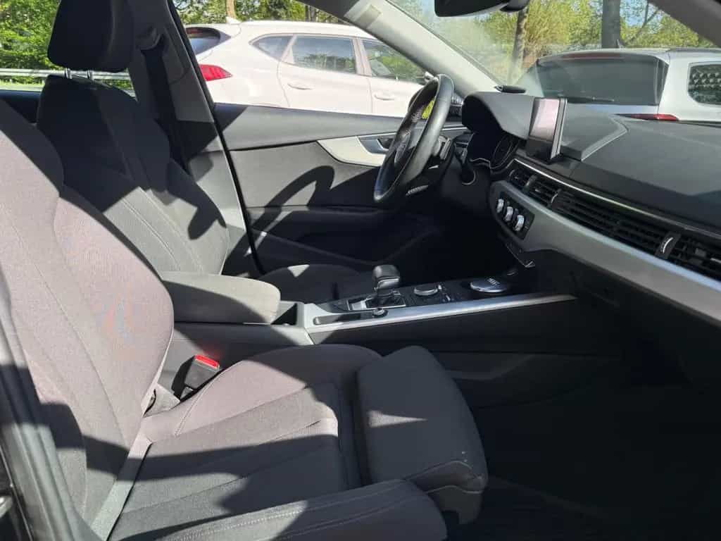Audi A4 Avant sport *AHK* Xenon*Rückfahrkamera* 12/2017-photo-13