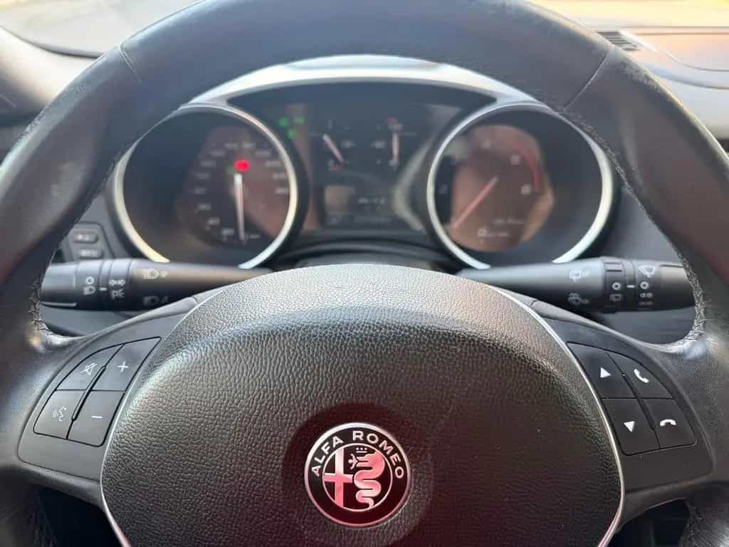 Alfa Romeo Giulietta 1.6 JTDm 120 CV Super ***OK 03/2017-photo-10
