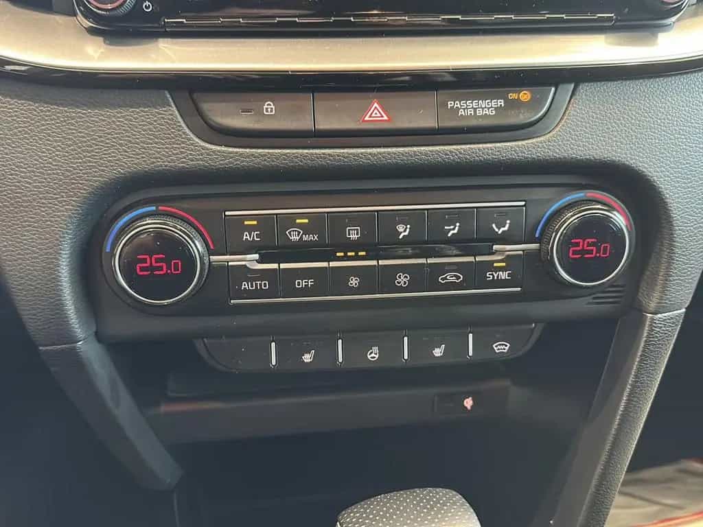 Kia XCeed GT Line Navi LED MFL BT DAB 10/2023-photo-18