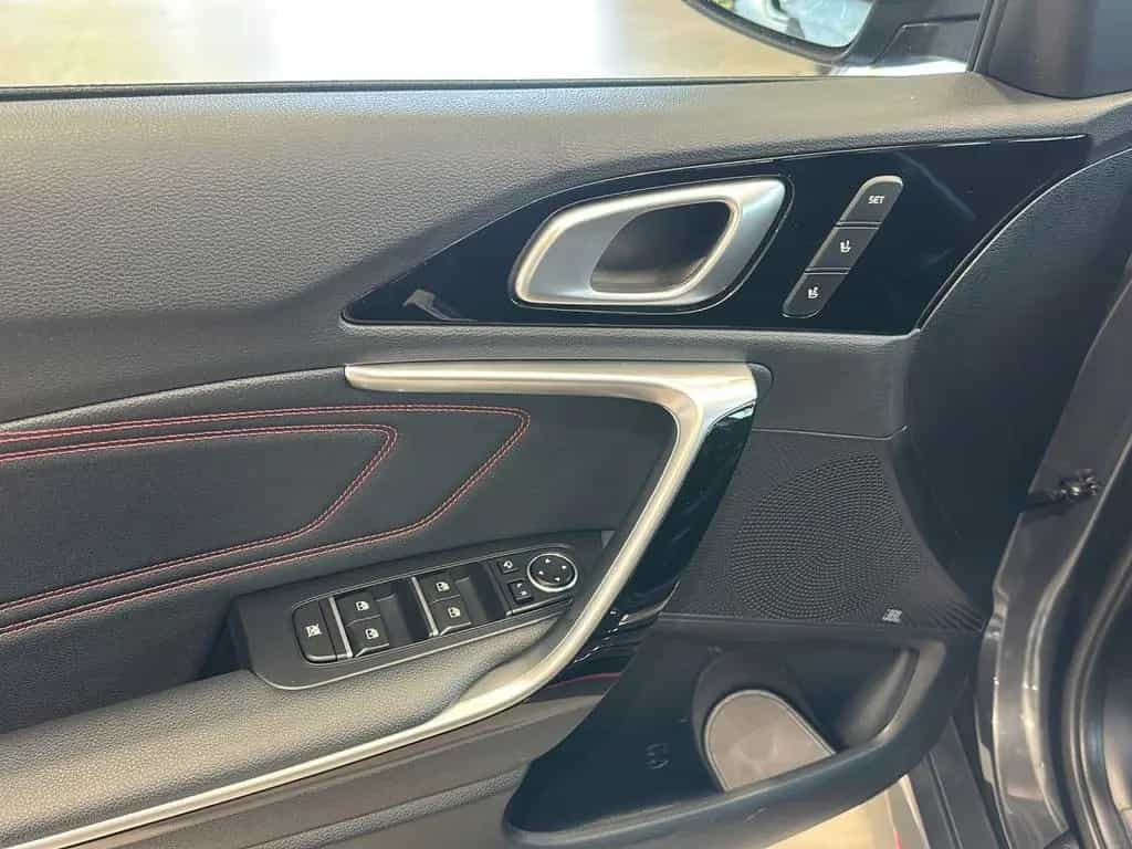 Kia XCeed GT Line Navi LED MFL BT DAB 10/2023-photo-5
