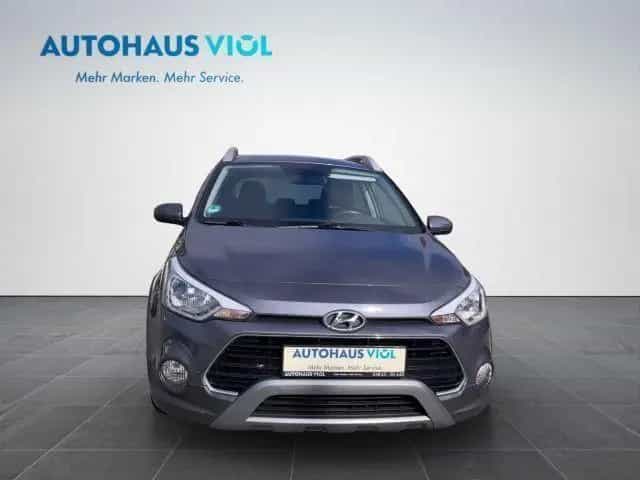 Hyundai i20 Active 1.4 Select 11/2019-photo-7