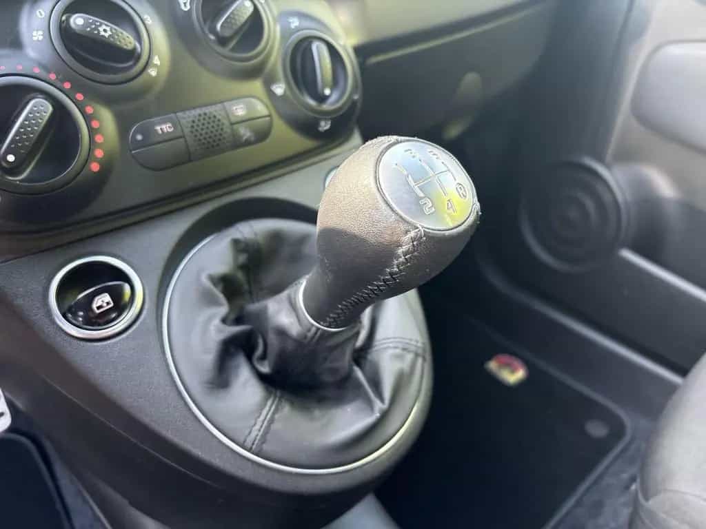 Abarth 595C 1,4T Pista  AC|PDC|CarPlay|Bluetooth|Freisp 10/2019-photo-17