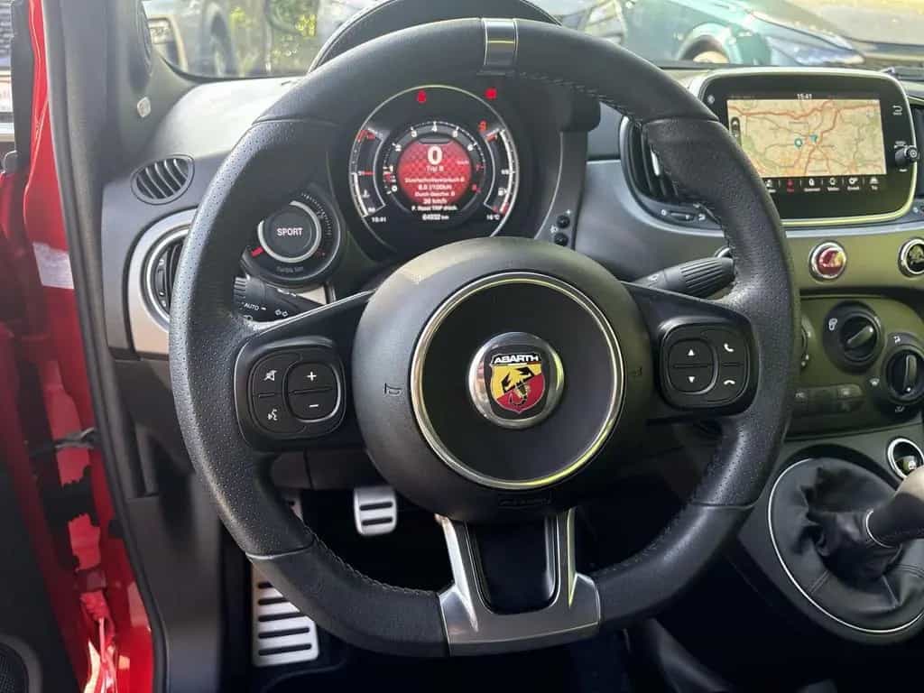 Abarth 595C 1,4T Pista  AC|PDC|CarPlay|Bluetooth|Freisp 10/2019-photo-18
