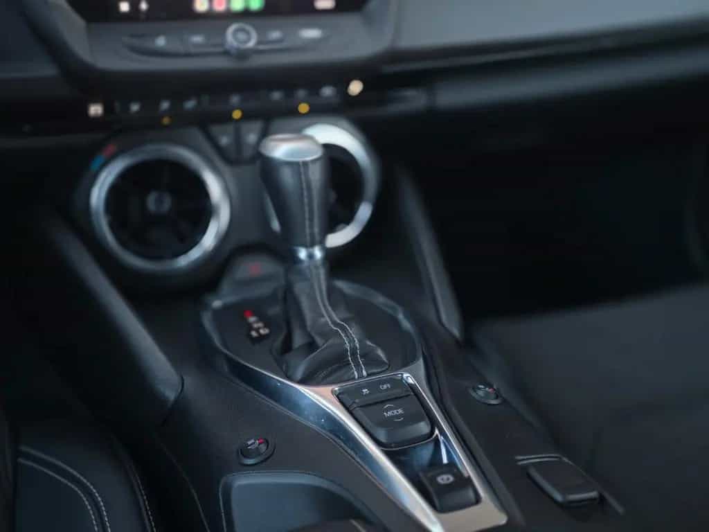 Chevrolet Camaro Coupé 2.0 / LED/CarPlay/20ZOLL/SHZ 05/2022-photo-19