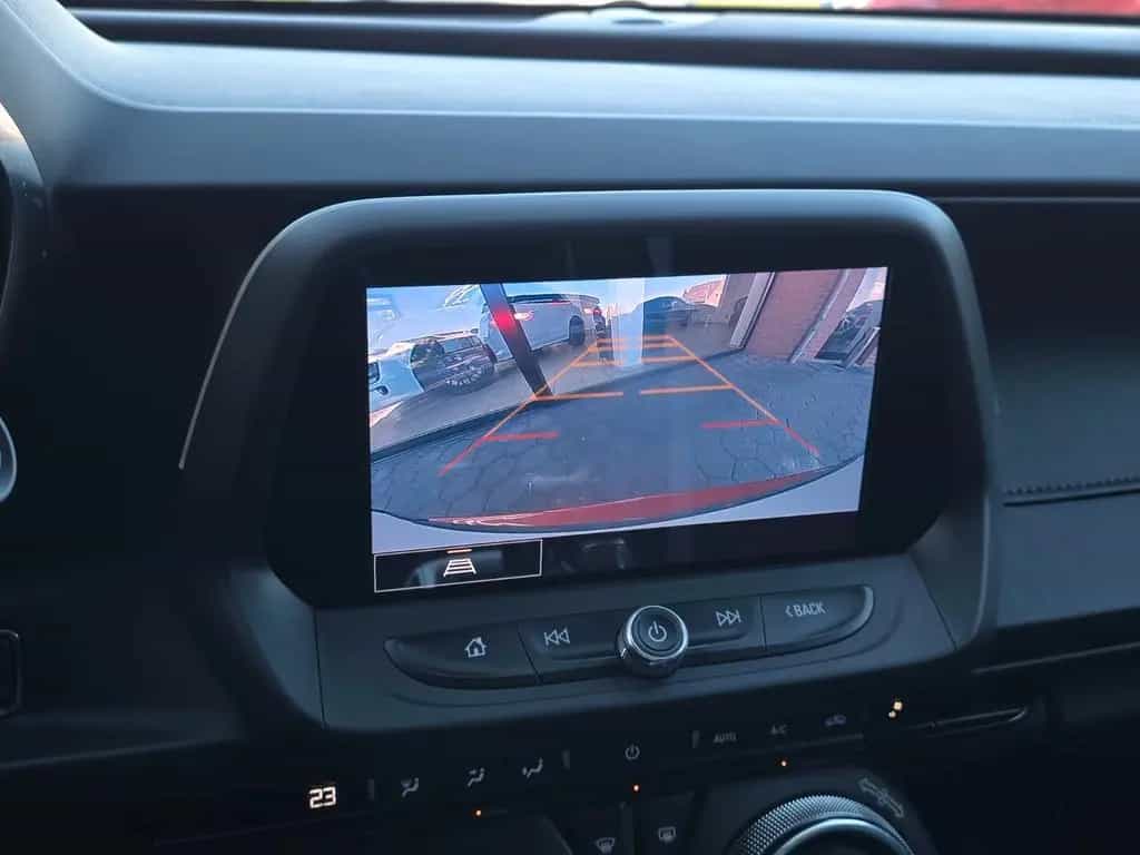 Chevrolet Camaro Coupé 2.0 / LED/CarPlay/20ZOLL/SHZ 05/2022-photo-23