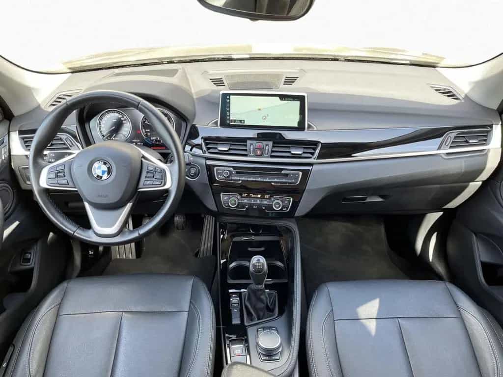 BMW X1 sDrive18d xLine AHK erw.LED Leder HUD H/K SHZ 07/2018-photo-11