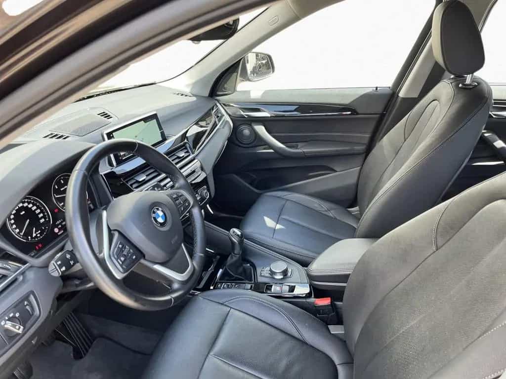 BMW X1 sDrive18d xLine AHK erw.LED Leder HUD H/K SHZ 07/2018-photo-4