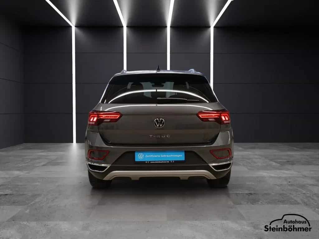 Volkswagen T-Roc Style 1.5TSI DSG Navi LED-Plus RearView 05/2022-photo-2