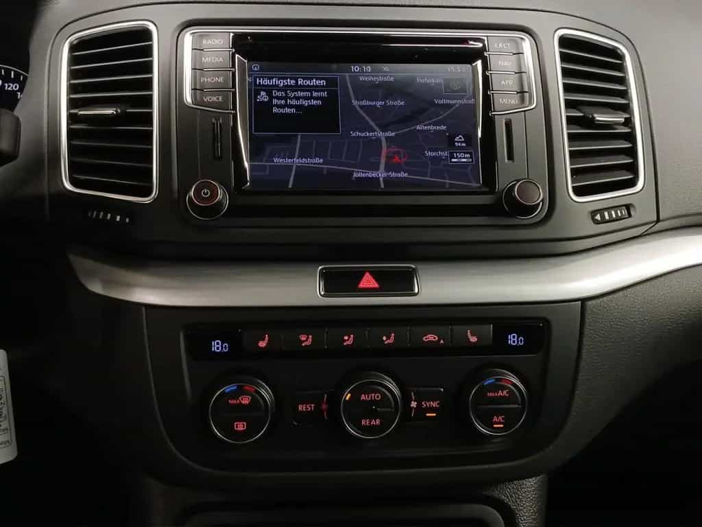 Volkswagen Sharan Comfortline 1.4TSI DSG 7-Sitzer Navi 03/2019-photo-20