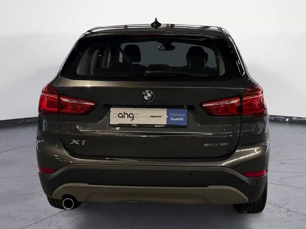 BMW X1 sDrive18i Advantage Navigation Aut. Heckkl. S 05/2019-photo-4