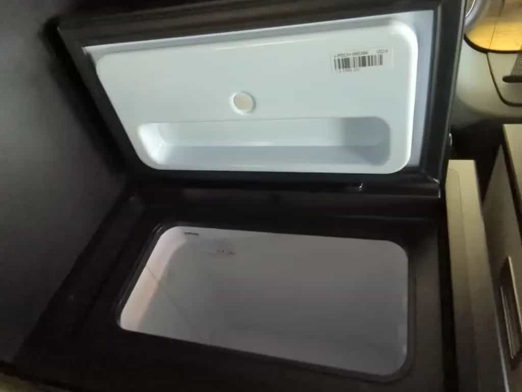 Toyota Proace (Verso) PROACE 2.0D AUTOMATIK CROSSCAMP KÜCHE+KAMERA+HEA 10/2022-photo-27