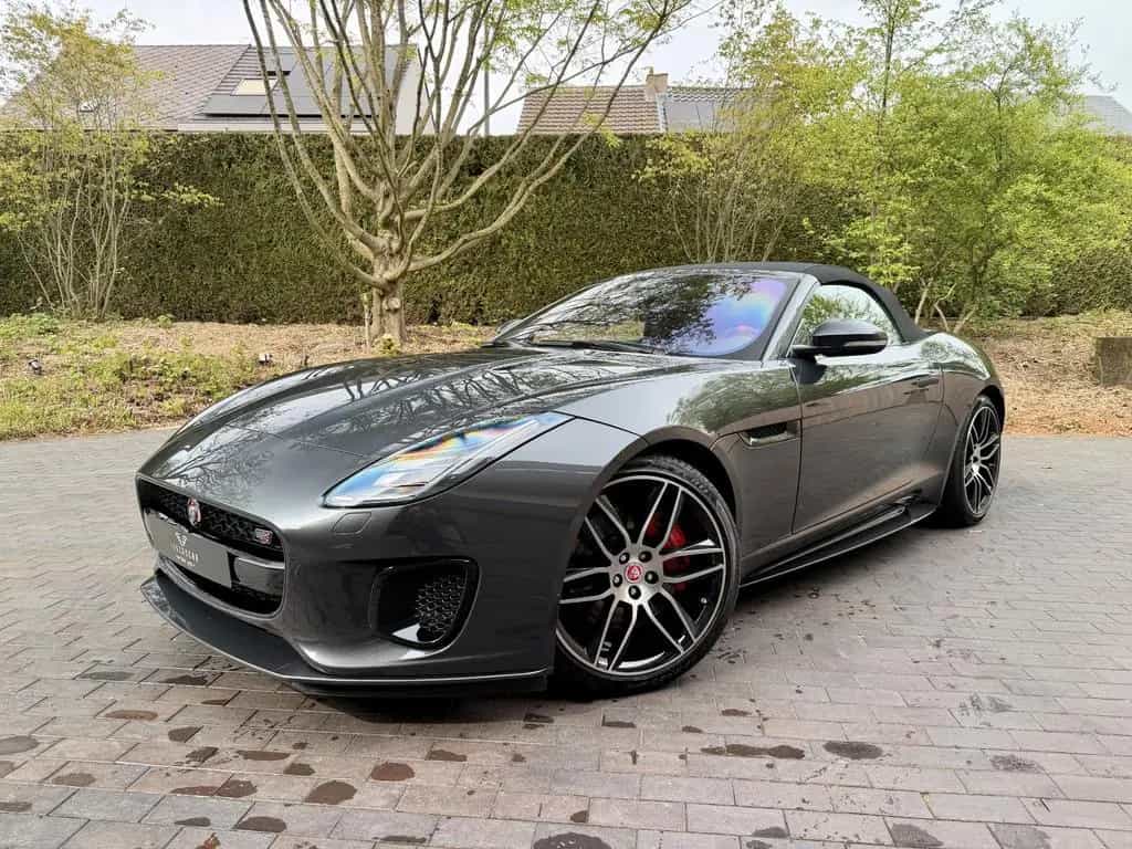 Jaguar Cabriolet Chequered Flag 01/2020-photo-1
