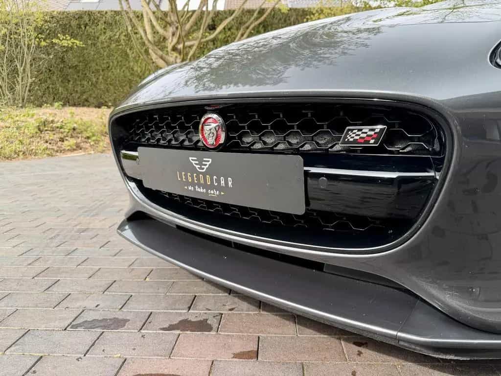 Jaguar Cabriolet Chequered Flag 01/2020-photo-10