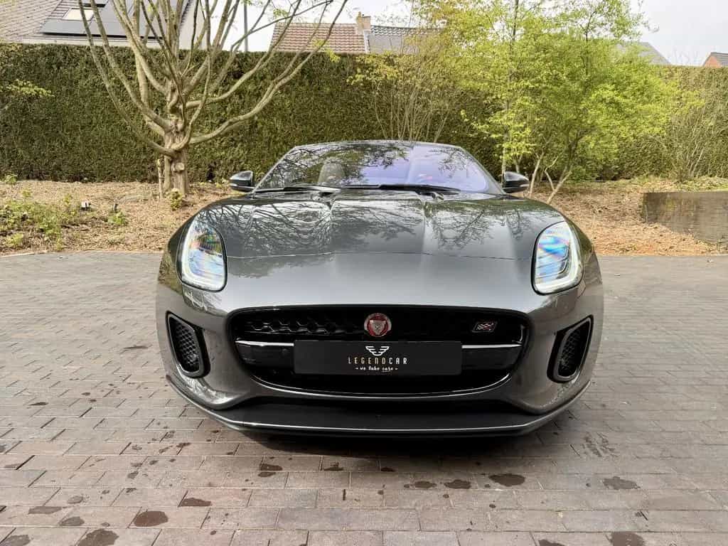 Jaguar Cabriolet Chequered Flag 01/2020-photo-11