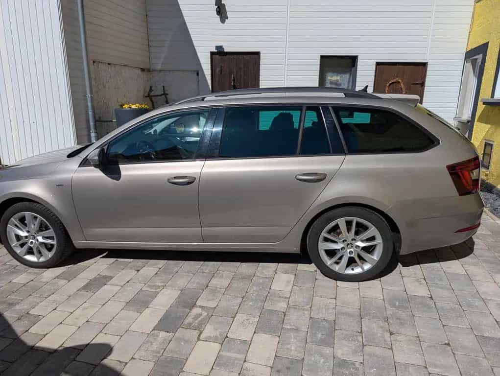 Skoda Octavia 1.8 TSI DSG Ambition Combi Ambition 05/2018-photo-12