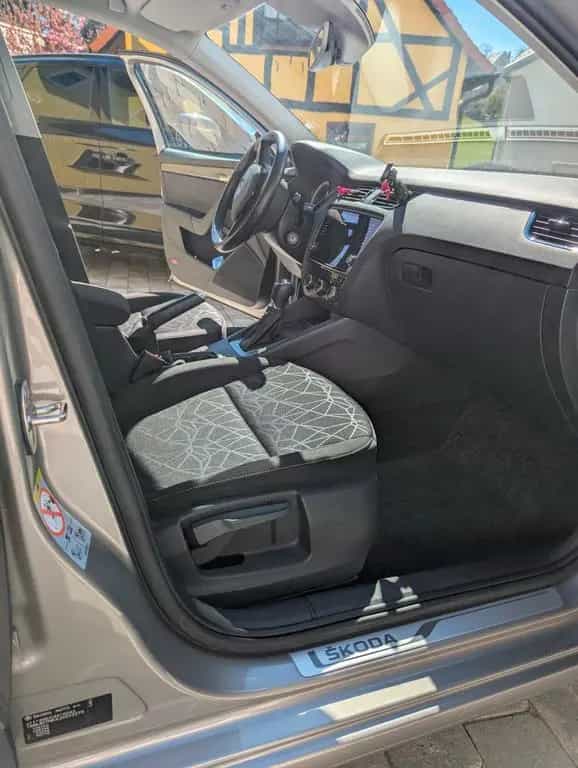 Skoda Octavia 1.8 TSI DSG Ambition Combi Ambition 05/2018-photo-6