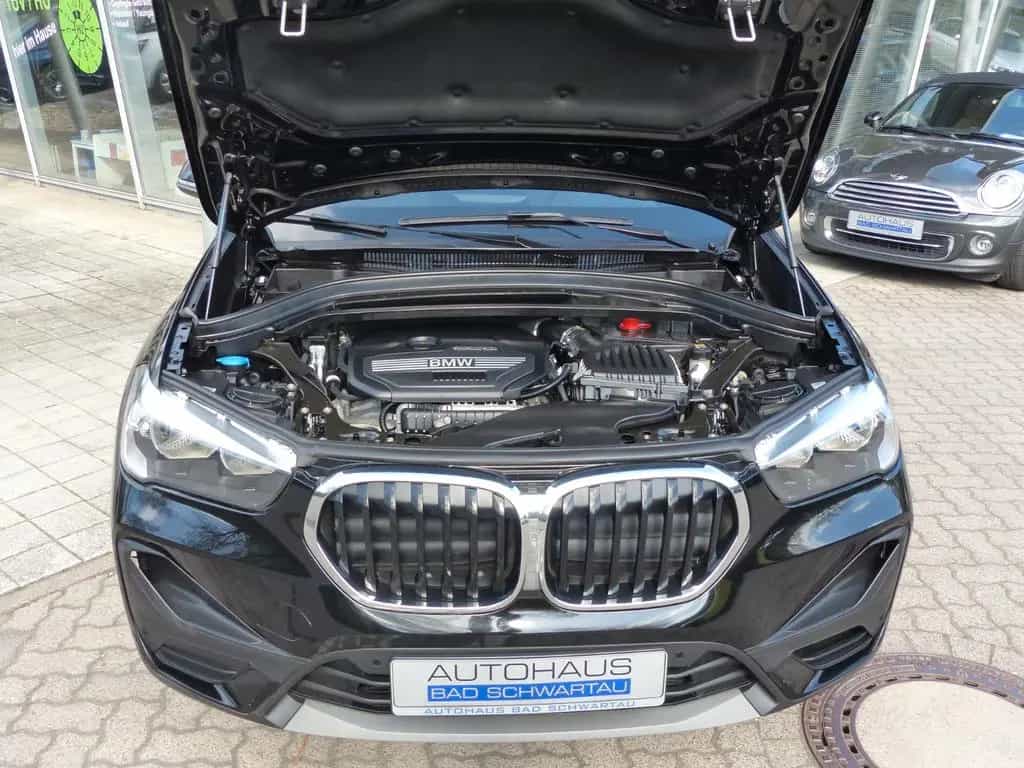 BMW X1 sDrive18i Aut., Navigation, DAB, Bluetooth 11/2020-photo-17